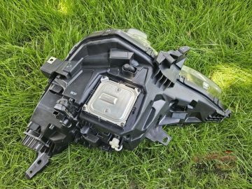 Foto 8 von Frontscheinwerfer Renault 260107780R Rechts