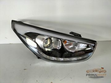 Foto 2 von Frontscheinwerfer Hyundai Xenon 921022S Rechts