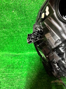 Foto 6 von Frontscheinwerfer Ford Xenon GV4113D155EGNRR Links