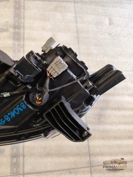 Foto 4 von Frontscheinwerfer Mitsubishi 8301C8 Rechts