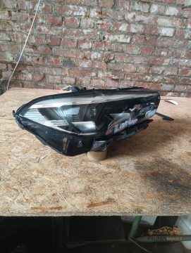 Foto 2 von Frontscheinwerfer BMW Full LED 9481784 Rechts