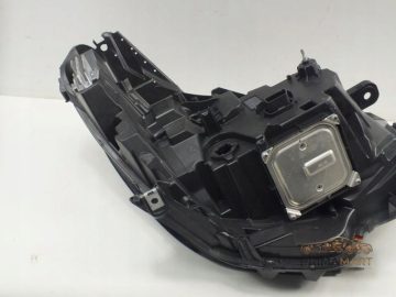 Foto 8 von Frontscheinwerfer Renault 260606305R Links