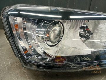 Foto 3 von Frontscheinwerfer Skoda Bi-Xenon 5L1941018D Rechts