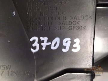 Foto 9 von Frontscheinwerfer Hyundai 921021K3 Rechts