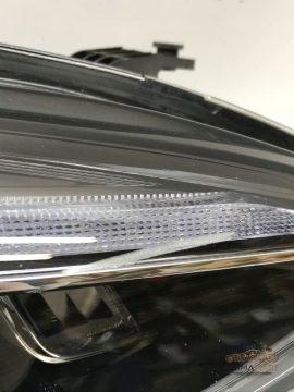 Foto 9 von Frontscheinwerfer MG Full LED 11434082 Rechts