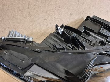 Foto 7 von Frontscheinwerfer Valeo Full LED 14B941006 Rechts