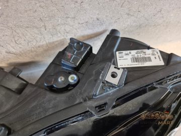 Foto 7 von Frontscheinwerfer Valeo Halogen 9854041380 Links