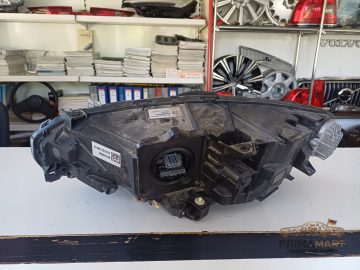 Foto 5 von Frontscheinwerfer Volvo 31655151 Rechts