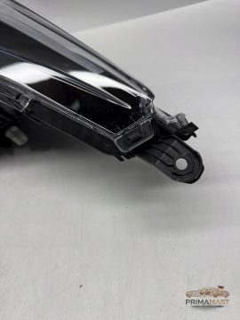 Foto 6 von Frontscheinwerfer Toyota LED 8111002X10 Rechts