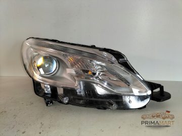 Foto 2 von Frontscheinwerfer Peugeot 9815403080 Rechts