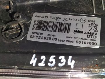 Foto 7 von Frontscheinwerfer Peugeot 9815403080 Rechts