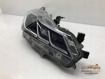 Foto 4 von Frontscheinwerfer Toyota 8111002T31 Rechts