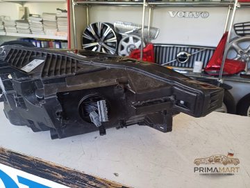 Foto 6 von Frontscheinwerfer Volvo 32404709 Links
