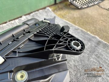 Foto 10 von Frontscheinwerfer Mercedes-Benz ZGS001 Rechts