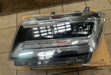Foto 2 von Frontscheinwerfer Volkswagen Full LED 7C1941035F Links