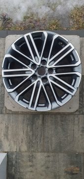 Foto 2 von Alufelge (18-19 Zoll) Kia 52910J7500