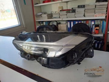 Foto 4 von Frontscheinwerfer Volvo 31655137 Links