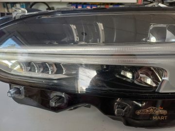 Foto 5 von Frontscheinwerfer Volvo 31655137 Links