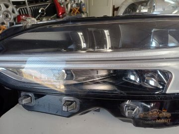 Foto 6 von Frontscheinwerfer Volvo 31655137 Links