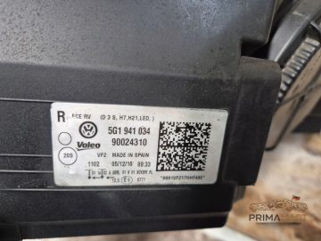 Foto 10 von Frontscheinwerfer Volkswagen 5G1941034 Rechts