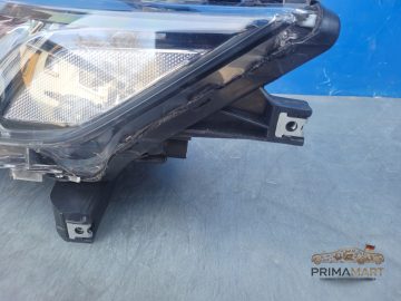Foto 4 von Frontscheinwerfer Mitsubishi Full LED 8301C8 Links