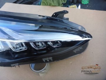 Foto 3 von Frontscheinwerfer MG Full LED 10040160 Rechts
