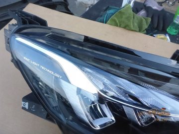 Foto 5 von Frontscheinwerfer MG Full LED 10040160 Rechts