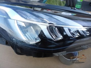 Foto 6 von Frontscheinwerfer MG Full LED 10040160 Rechts