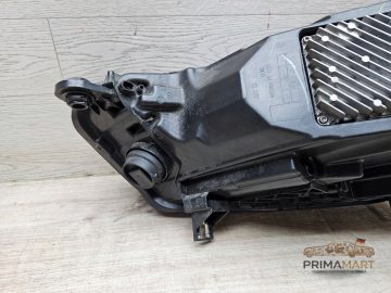 Foto 9 von Frontscheinwerfer Audi 80A941036E Rechts