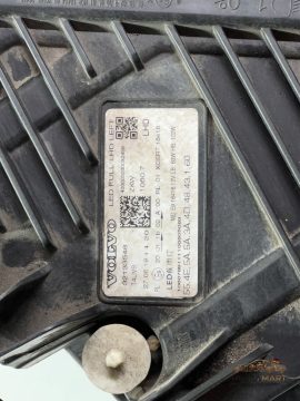 Foto 7 von Frontscheinwerfer Volvo 32133548 Links