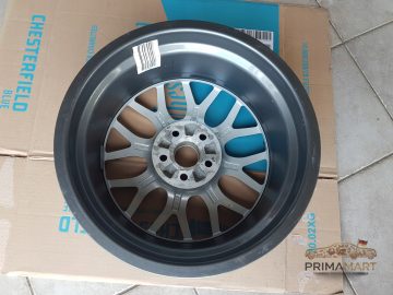 Foto 10 von Alufelge (16-17 Zoll) Volkswagen 1J0601025E