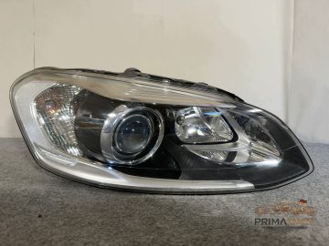 Foto 3 von Frontscheinwerfer Volvo Xenon 31420250 Rechts