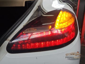 Foto 2 von Rückleuchte Porsche 97063141604 Rechts