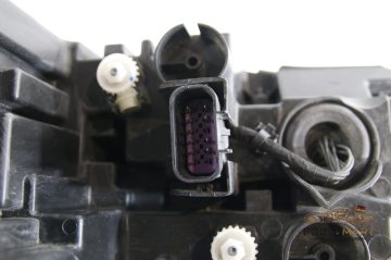 Foto 12 von Frontscheinwerfer MG LED UZ18331 Rechts