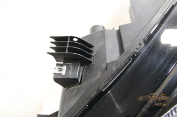 Foto 7 von Frontscheinwerfer MG LED UZ18330 Links