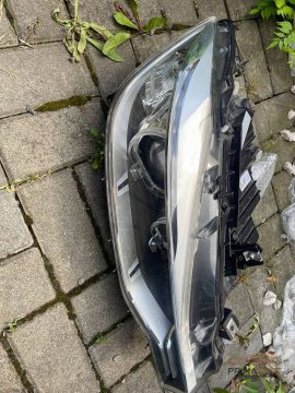 Foto 2 von Frontscheinwerfer BMW 7259528 Rechts