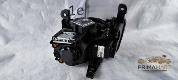Foto 12 von Frontscheinwerfer Jeep Xenon 68266650 Rechts