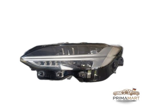Frontscheinwerfer Volvo 31655137 Links